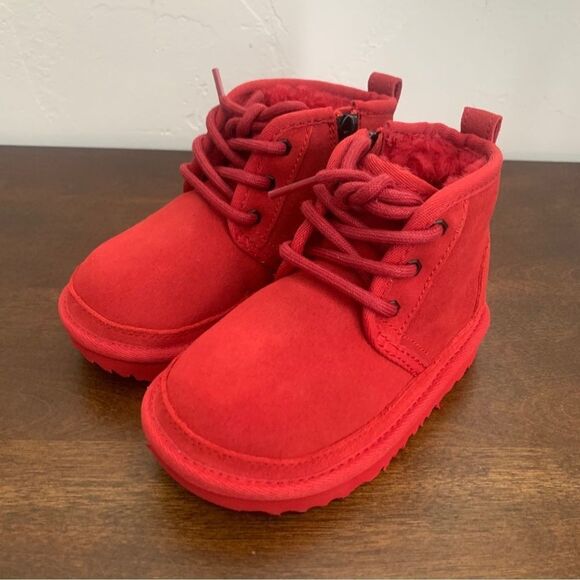 UGG NEW Unisex Neumel II Boots Baby Size 7 Chukka Boot Red - Picture 8 of 13